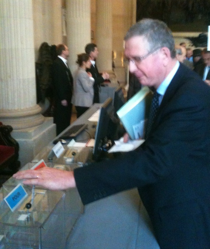 Olivier Jardé lors d'un vote à l'Assemblée nationale